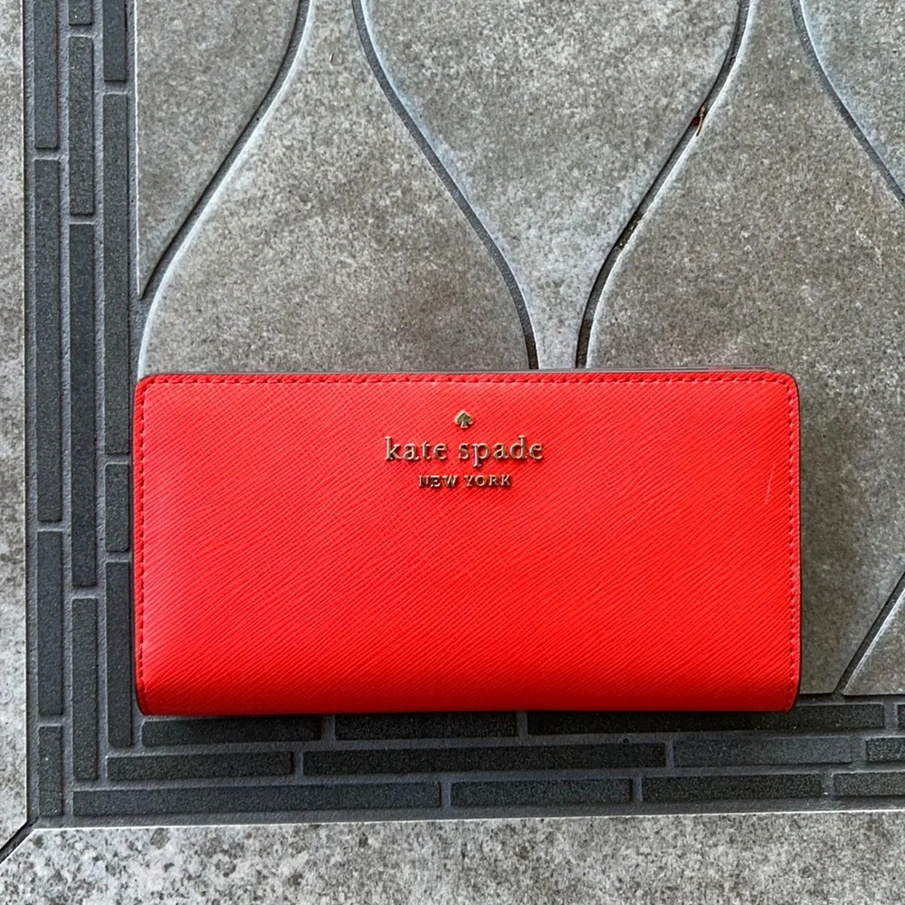 Kate Spade Staci Large Slim Bifold Wallet